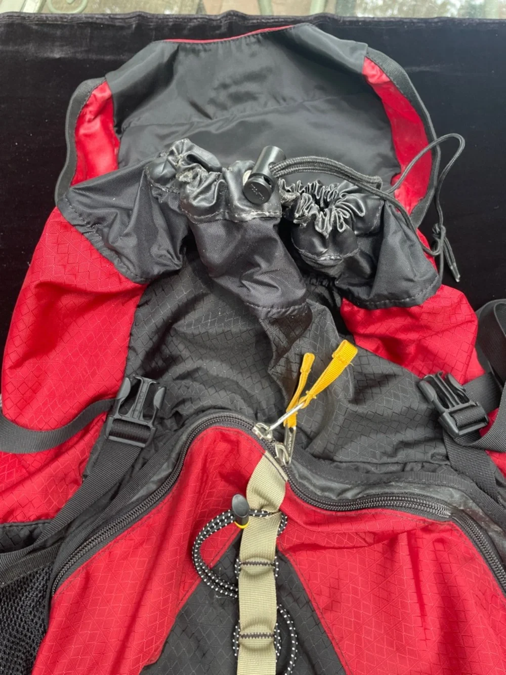 L.L.Bean Trekker backpack -  25L daypack - very nice condition.